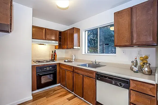 2614 Warring St #2 — Photo 3