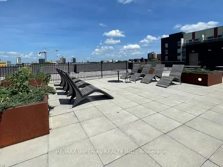 308 Lester St #210 — Photo 18