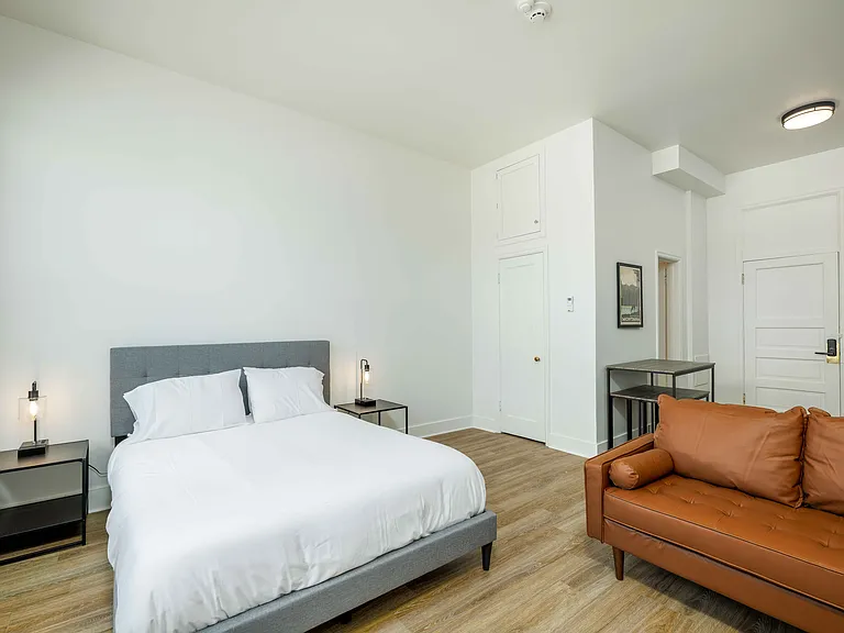 108 E Lewis St #6 — Photo 12