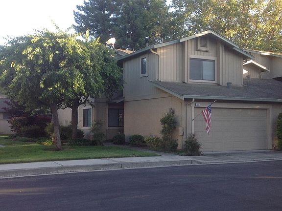 2nd image of 86 Little Bear Way