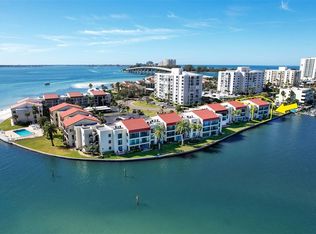 868 Bayway Blvd APT 202, Clearwater, FL 33767