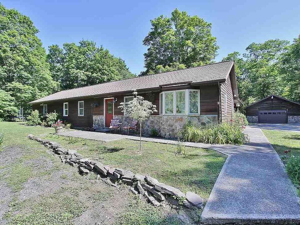 1st image of 150 Nelson Hoff Rd