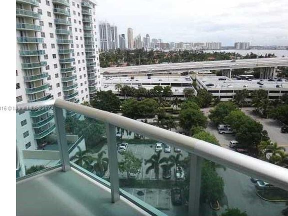 3rd image of 19380 Collins Ave APT 1025