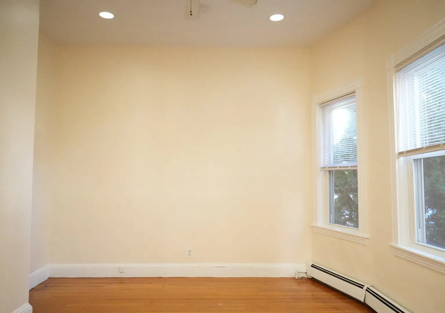 3 bed, $3,000 — Photo 3
