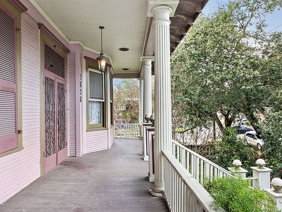 3rd image of 1828 Ursulines Ave