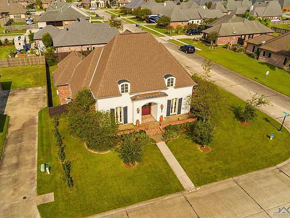 3rd image of 446 Sugar Highland Blvd