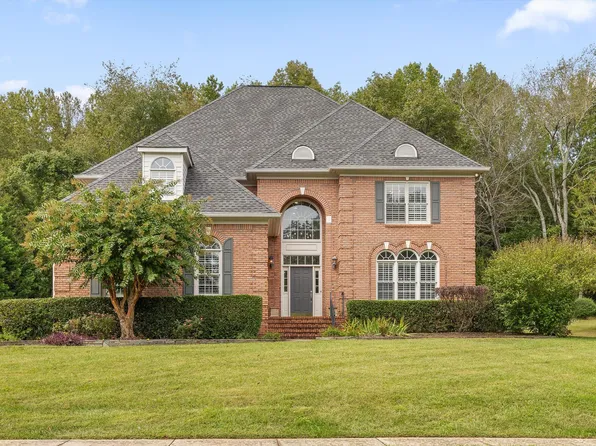 9619 Windrose Cir, Chattanooga, TN 37421