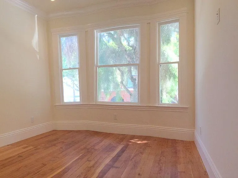 front bedroom facing Albion Street