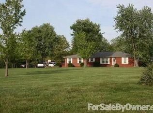 1680 Windy Ridge Rd, Caneyville, KY 42721