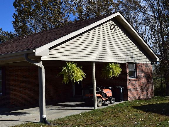 5th image of 105 Forest Hill Dr