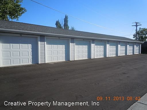 2nd image of 825 43rd St SE #202