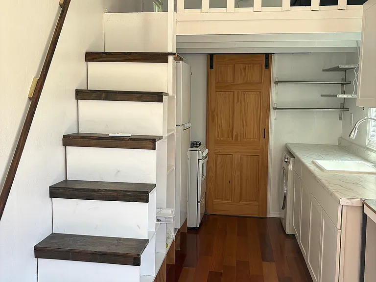 330 Willow Bend Dr #D1 — Photo 4
