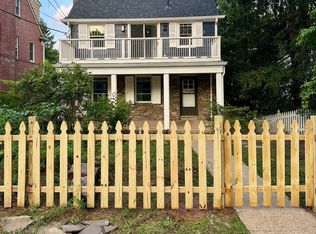 6307 33rd St NW, Washington, DC 20015