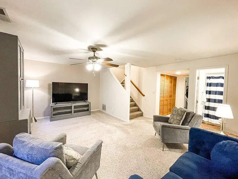 Lower Level Rec/Living Area