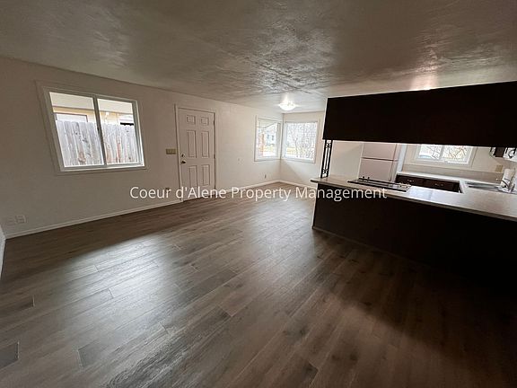 5th image of 1120 N 6th St #A