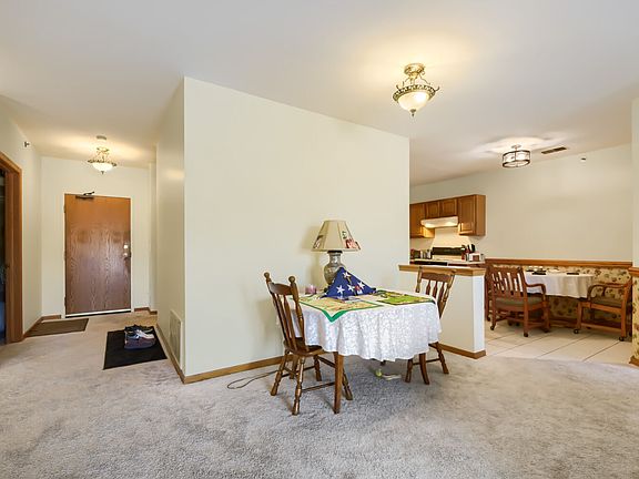 5th image of 11035 Deblin Ln #305-OAK