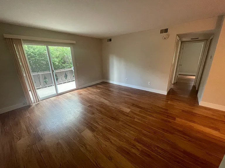 3250 Oneal Cir #A17 — Photo 3