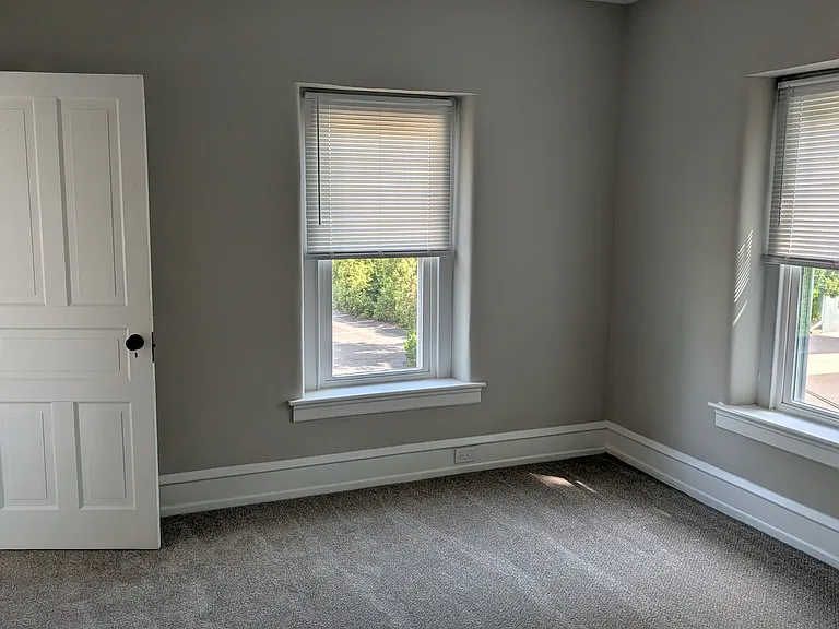 214 W Broad St #1 — Photo 5