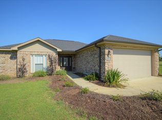 141 Tyler Rd, Starkville, MS 39759