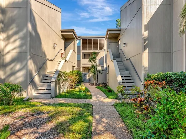 211 Woodland Dr #211, Osprey, FL 34229