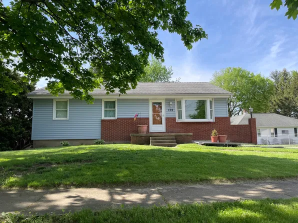 109 W Ash St, Bondville, IL 61815