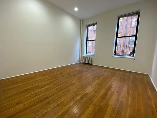 Rented by Compass | media 6