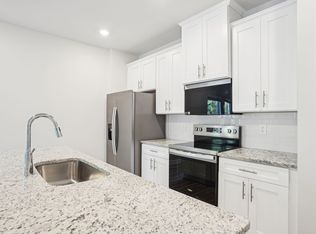 105 Ciara Pl #E, Mooresville, NC 28115