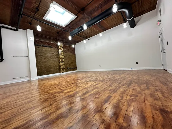 5810 Bergenline Avenue image 4 of 14