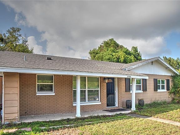 2nd image of 2705 Aloma Ave