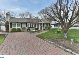 809 Dunbury Rd, Fairless Hills, PA 19030