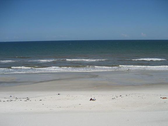 2nd image of 1601 Ocean Dr #806