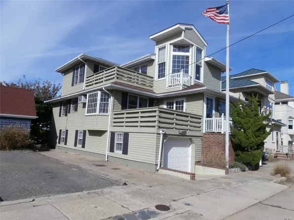 145 Hewlett Ave, Point Lookout, NY 11569