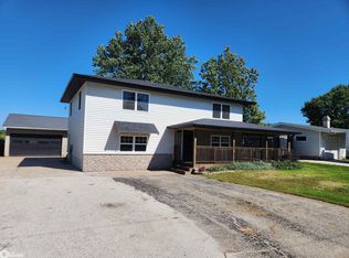 306 W Roosevelt Rd, Danville, IA 52623