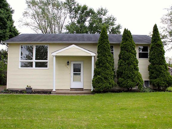2nd image of 2641 Prescott Dr
