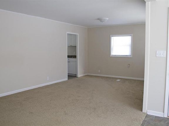2nd image of 521 Napoleon St