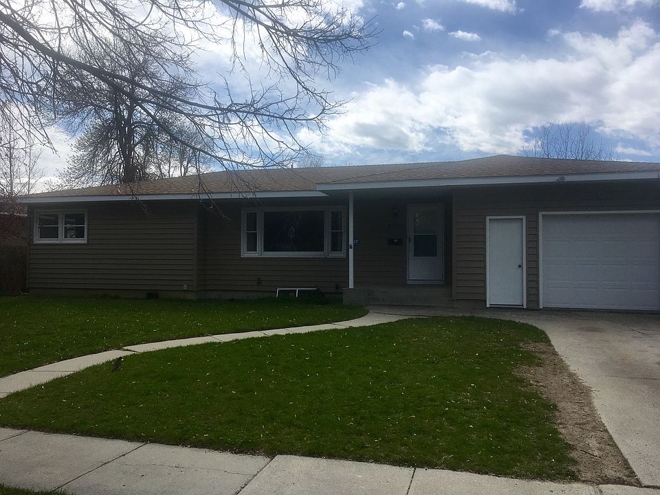2nd image of 2702 Wyoming Ave