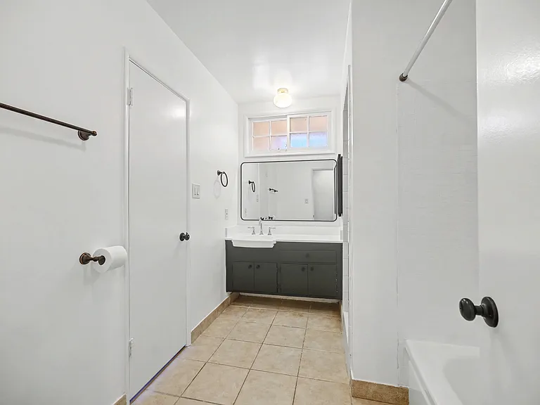 4413 Canoga Dr — Photo 19