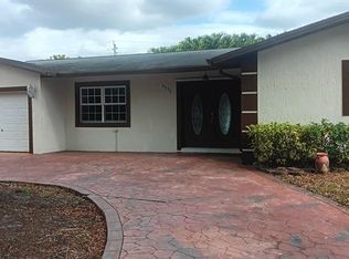 9531 NW 8th St, Hollywood, FL 33024