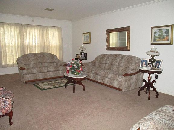 2nd image of 404 Midland Ave