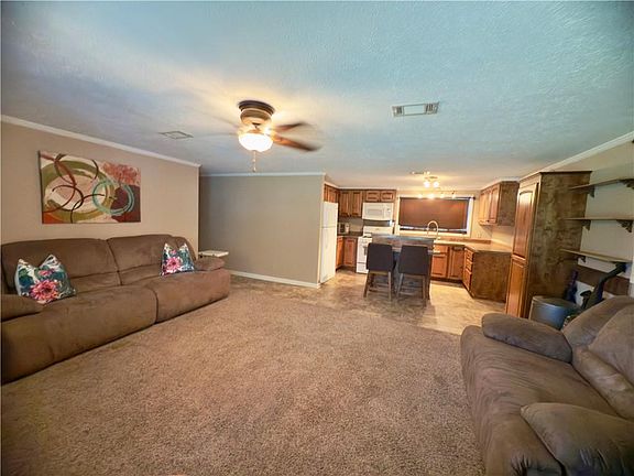 5th image of 138 Salez Ln