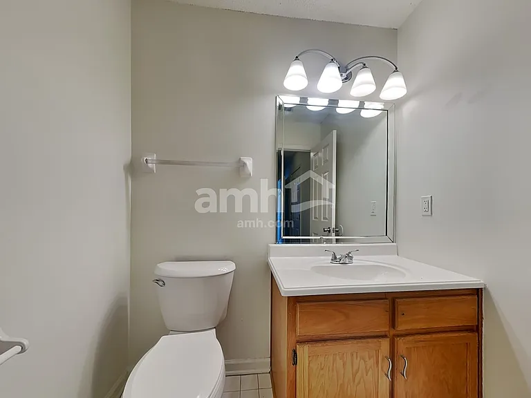 5718 Eagleston Dr — Photo 8