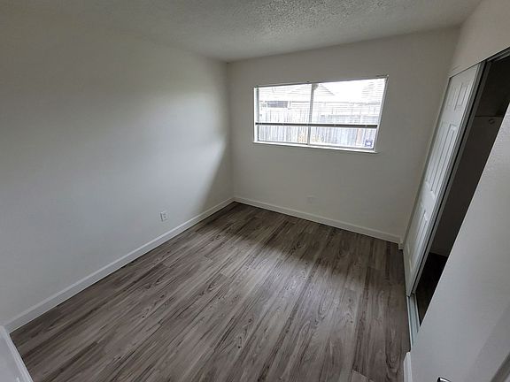 4th image of 10151 Crawford Way #10153