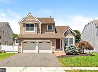 6 Mystic Way, Burlington, NJ 08016
