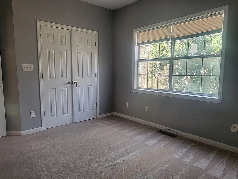 2457 Main St NW #B — Photo 16