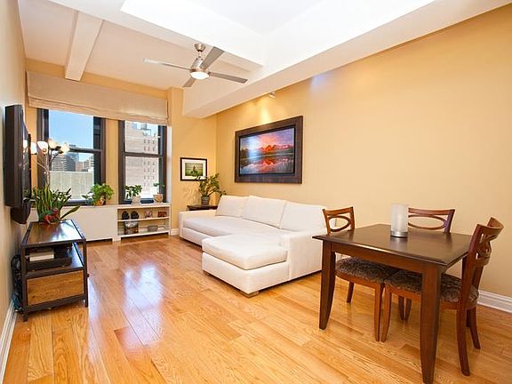 4th image of 315 7th Ave APT 7B