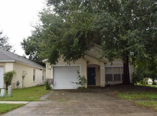 507 Summer Sails Dr, Valrico, FL 33594