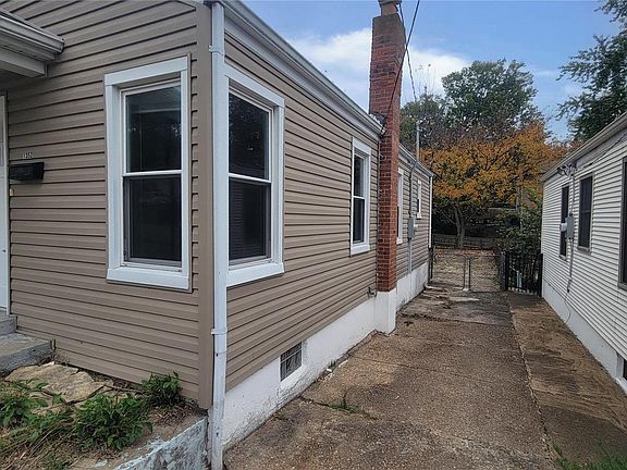 2nd image of 1352 Louisville Ave
