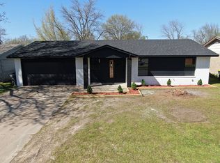 555 E 140th St S, Glenpool, OK 74033