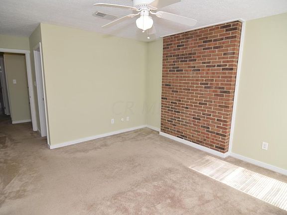 3rd image of 310 Saint Andrews Dr