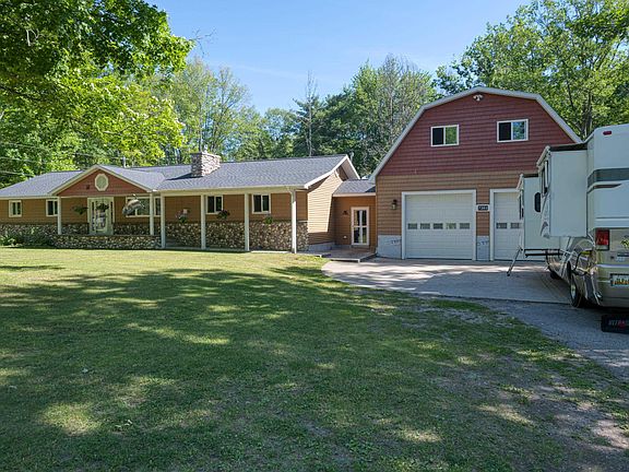 2nd image of 7203 County Road 612 NE